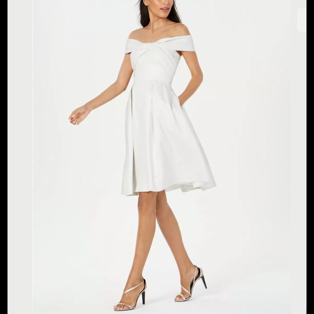 ⚡️SALE⚡️Calvin Klein Twisted neckline A-Line Dress